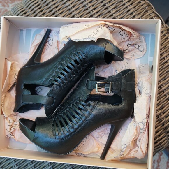 BCBGeneration GREGORY BLACK NILE LEATHER platform BOOTIE 7.5M - Picture 2 of 14